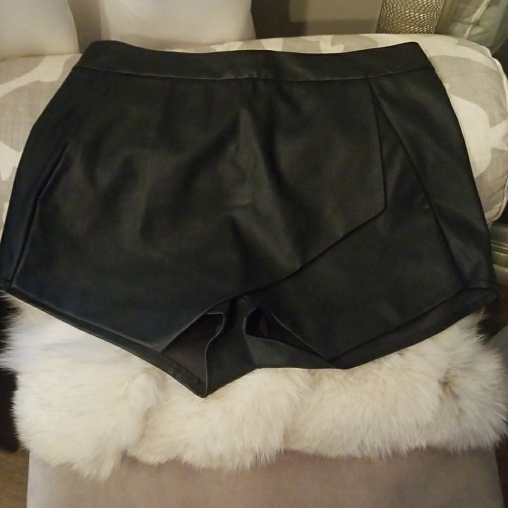 Skort